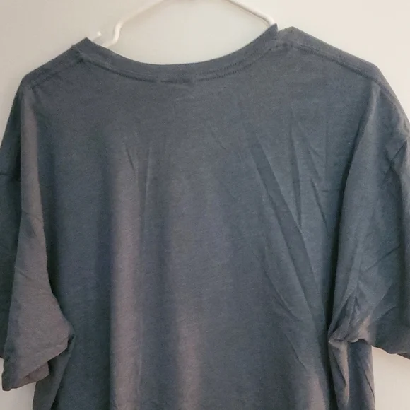 Avalon Men's Charcoal Tee - Picture 4 of 5